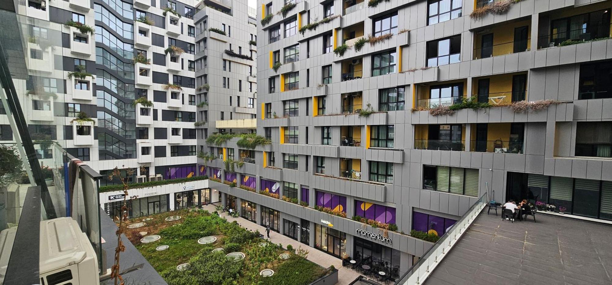 Free Parking Tirana Modern Escape Apartment Exterior photo