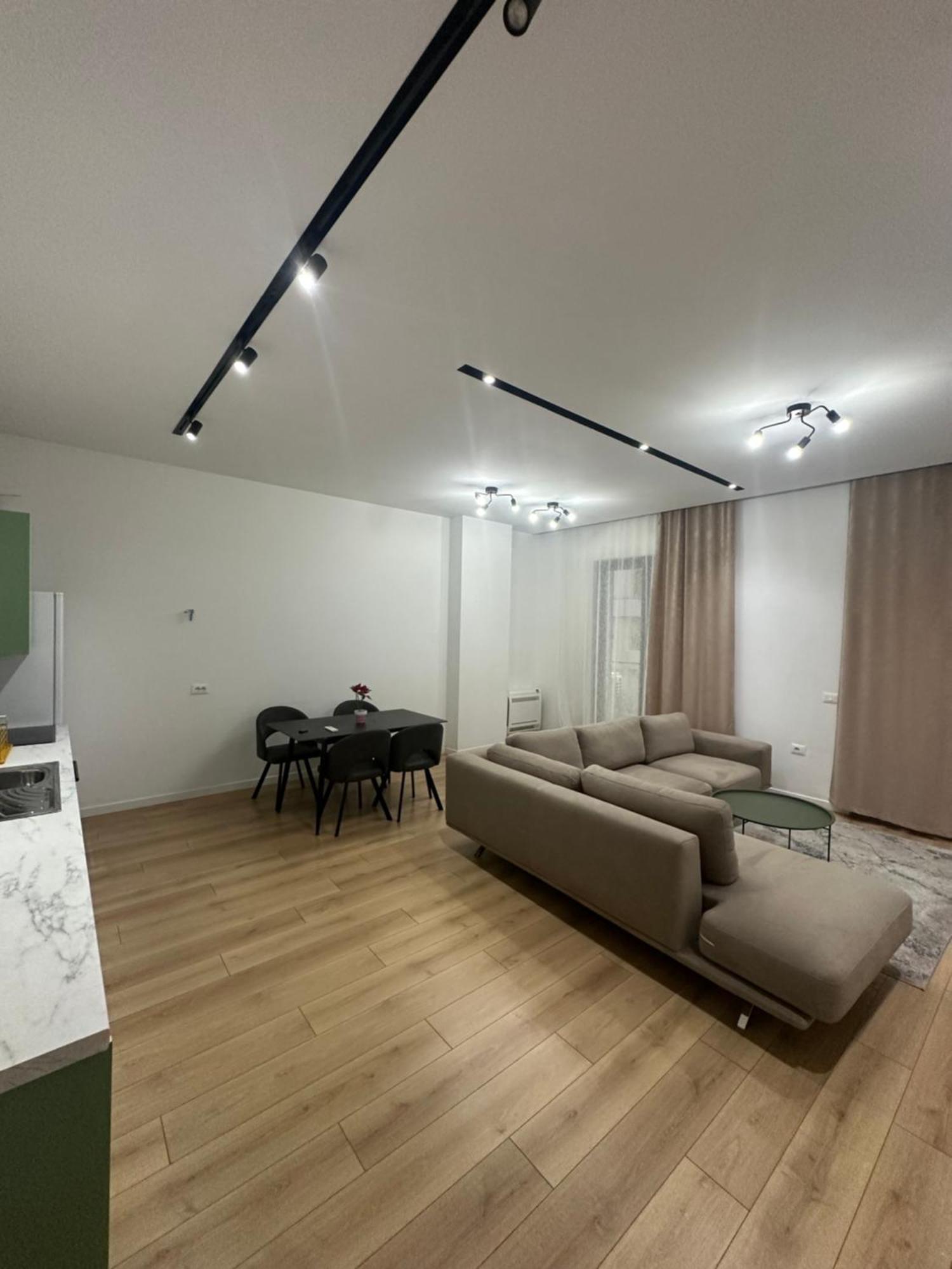 Free Parking Tirana Modern Escape Apartment Exterior photo